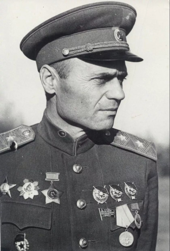 Андрей Леонтьевич Бондарев
