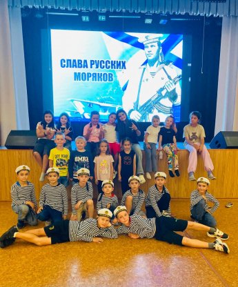 19 августа «Слава русских моряков»
