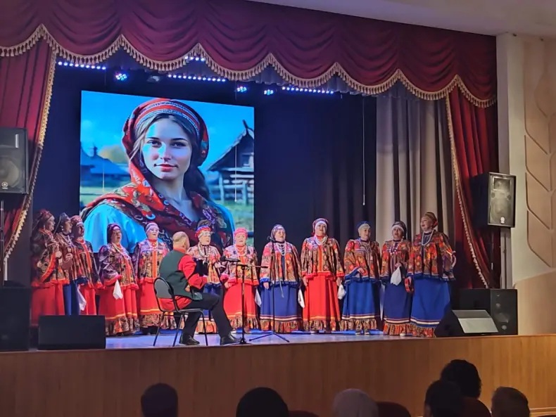 Отчётный концерт Народного самодеятельного хорового коллектива "Рябинушка"